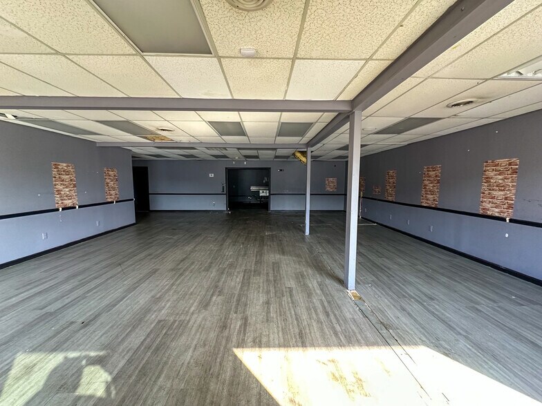 More Photos Of 4666-4678 Broad St, Sumter Restaurant For Sale