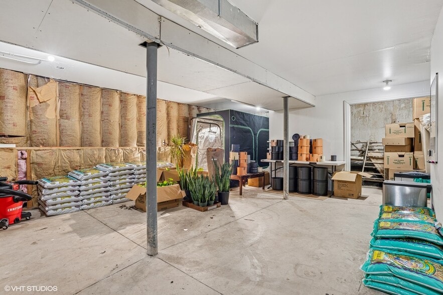 More Photos Of 2321 W North Ave, Chicago Storefront Retail Residential For Lease