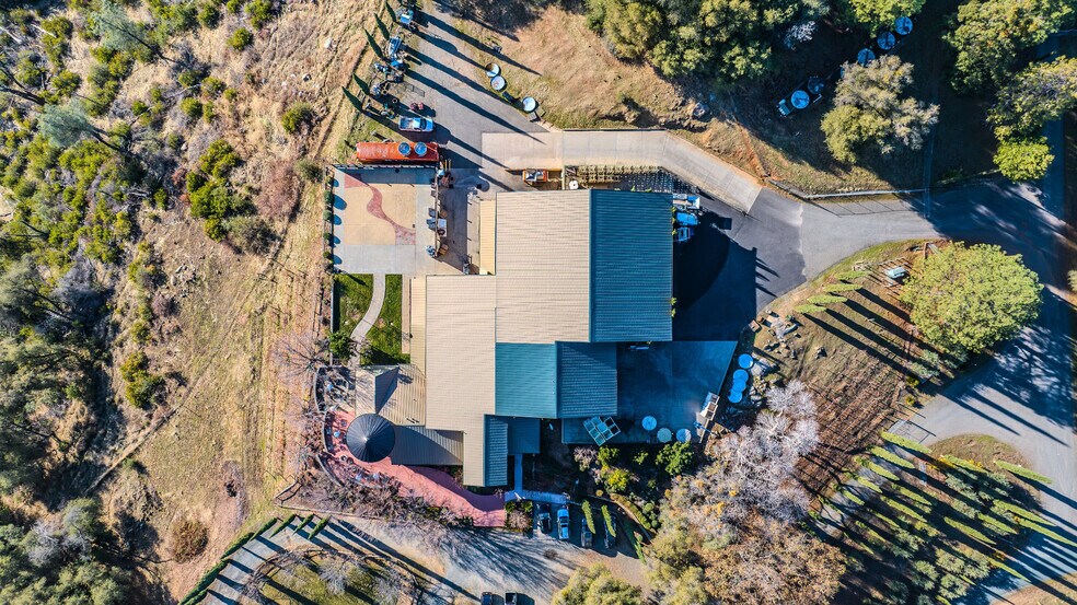 More Photos Of 5200 Di Arie Road, Mount Aukum Winery Vineyard For Sale