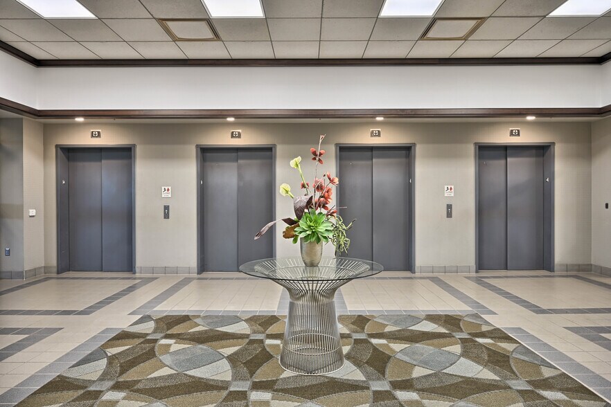 More Photos Of 777 E Park Dr, Harrisburg Office For Sale