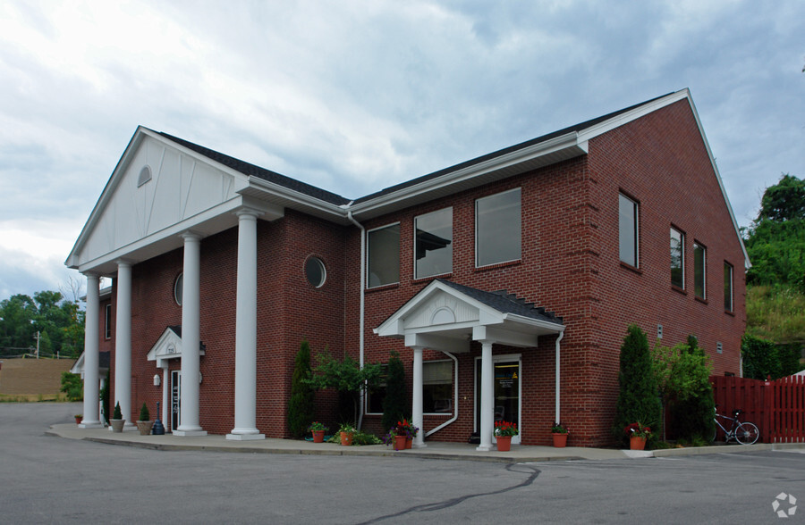 Primary Photo Of 725 Alexandria Pike, Fort Thomas Medical For Lease