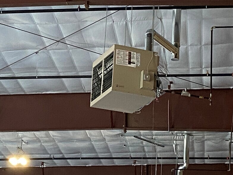 More Photos Of 152638 Cloverland Ln, Wausau Light Distribution For Lease