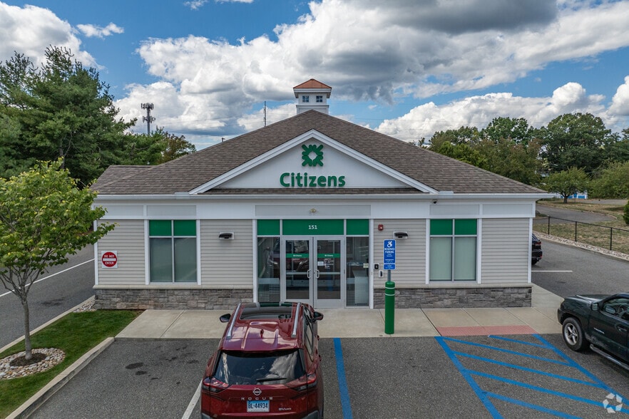 More Photos Of 151 Washington Ave, North Haven Bank For Sale