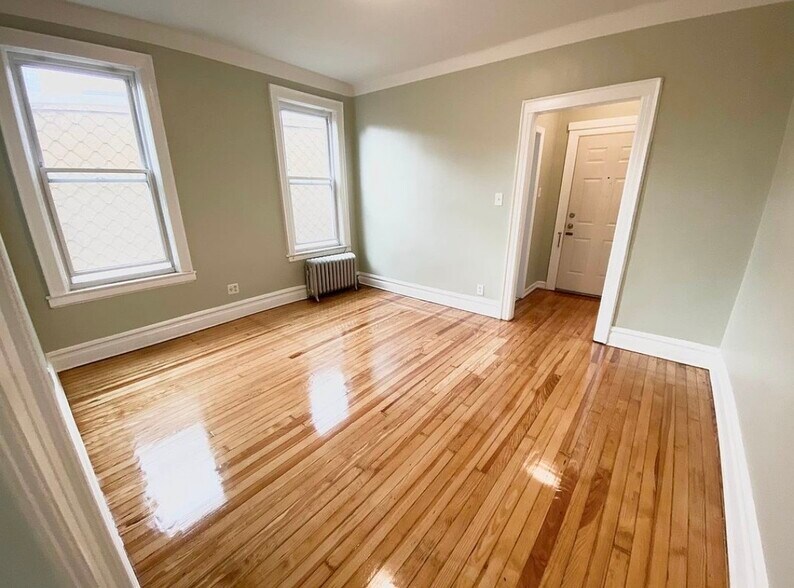 More Photos Of 36-31 30th St, Astoria Apartments For Sale