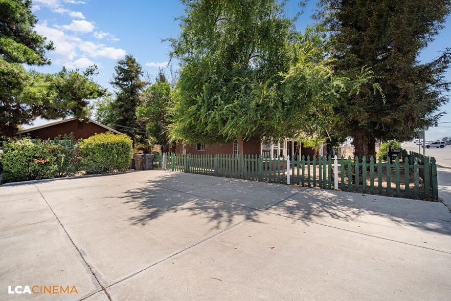 More Photos Of 1575 Olive Dr, Bakersfield Rehabilitation Center For Sale