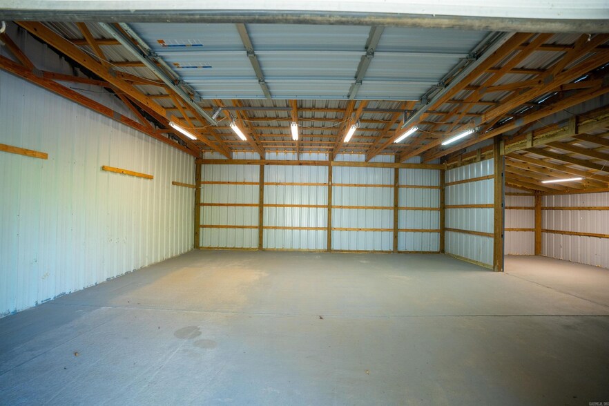 More Photos Of 119 Gemar, Pangburn Industrial For Sale