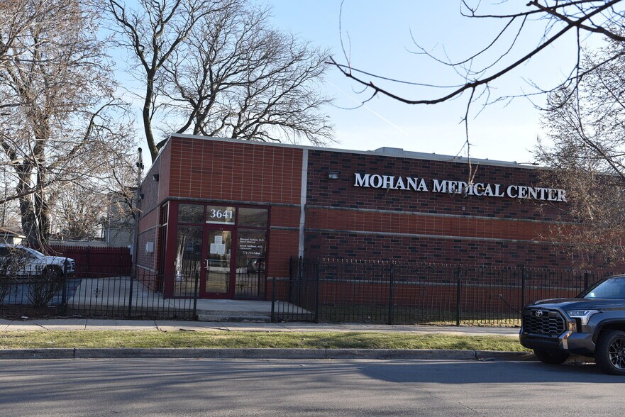 Primary Photo Of 3641 E 108th St, Chicago Medical For Sale