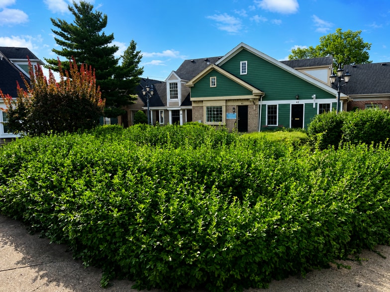 More Photos Of 8401 Claude Thomas Rd, Franklin Office For Sale