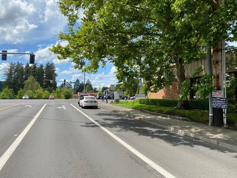 More Photos Of 14475 SW Allen Blvd, Beaverton Office For Lease