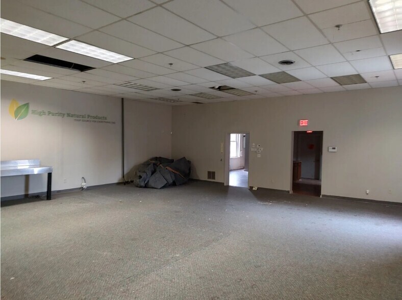 More Photos Of 326-328 Main St, Southbridge Storefront Retail Office For Sale