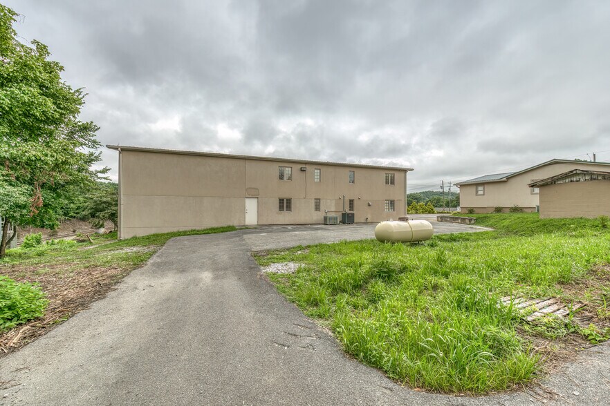 More Photos Of 3545 W Market St, Johnson City Industrial For Sale