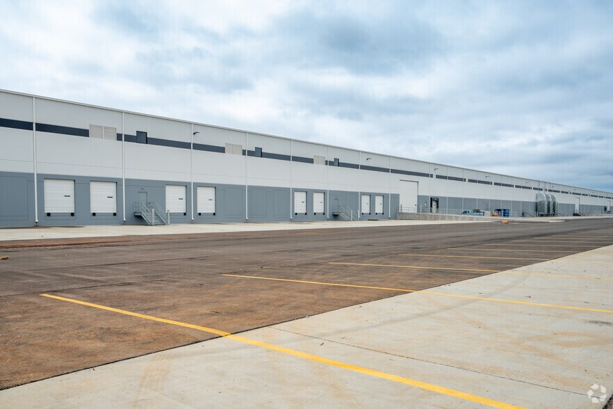 More Photos Of 26641 Distribution Blvd NW, Madison Warehouse For Lease