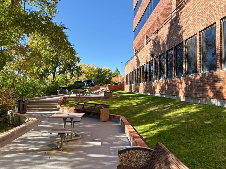 More Photos Of 26 W Dry Creek Cir, Littleton Coworking Space