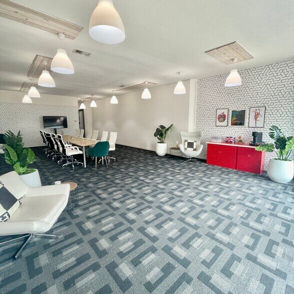 More Photos Of 12-20 N San Mateo Dr, San Mateo Medical For Lease