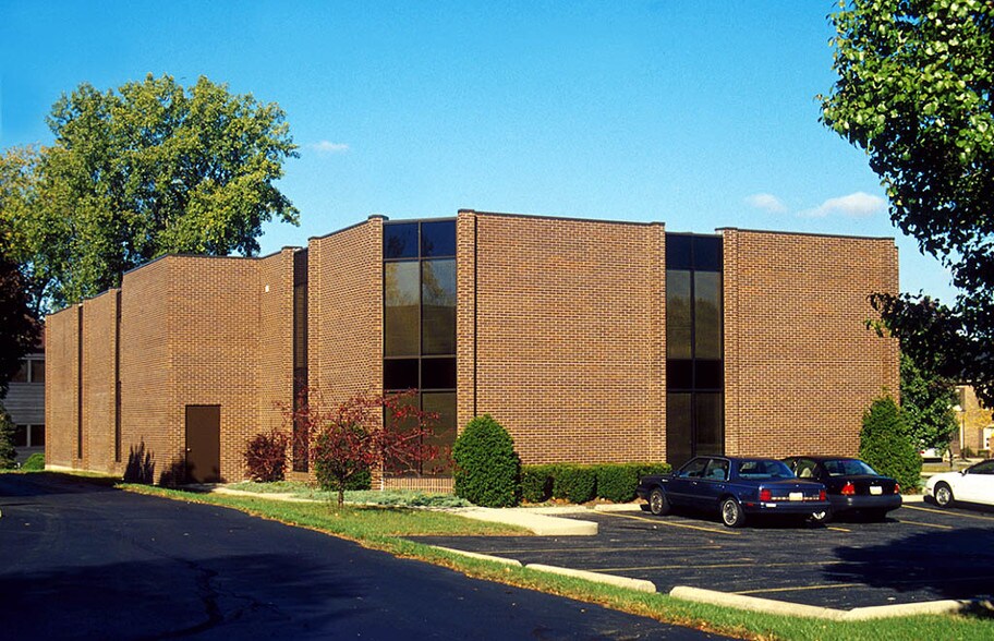 More Photos Of 7031 Corporate Way, Dayton Medical For Lease