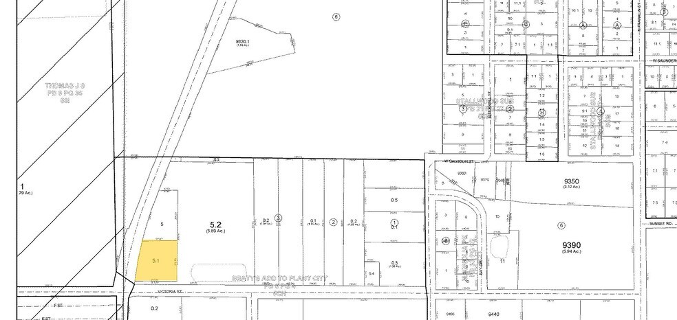 More Photos Of 702 N Alexander St, Plant City Coworking Space