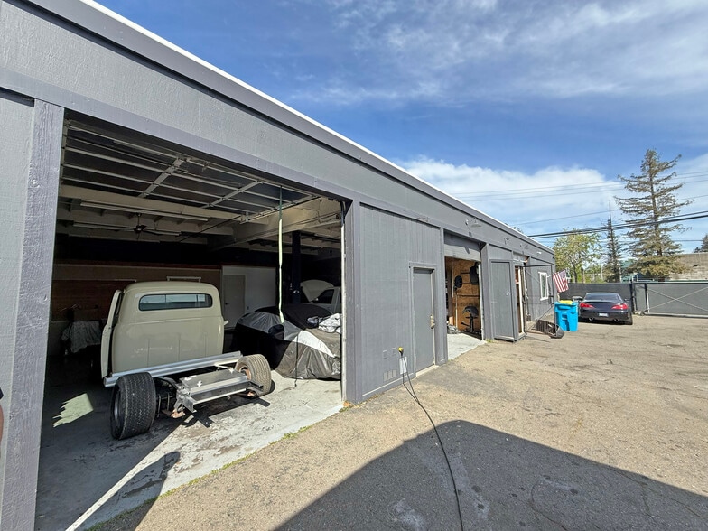 More Photos Of 3145 Coffey Ln, Santa Rosa Warehouse For Sale