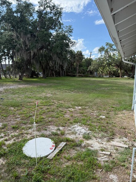 More Photos Of 1812 W 1st St, Sanford Office For Lease