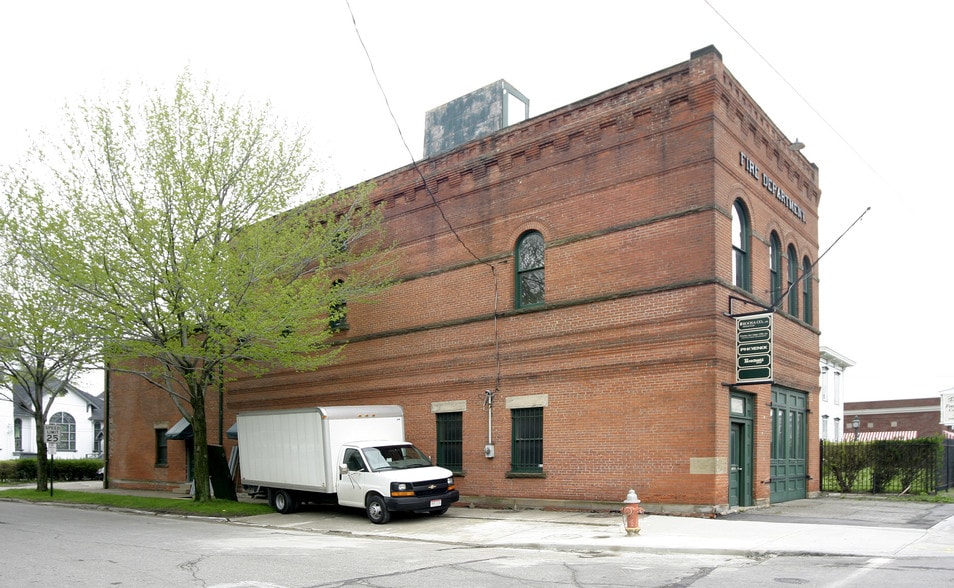 More Photos Of 3723 Pearl Rd, Cleveland Loft Creative Space For Sale