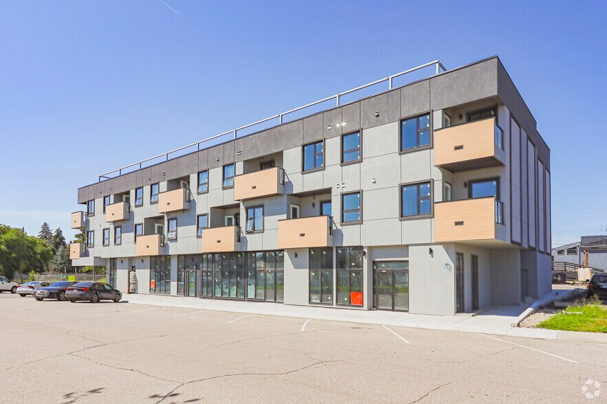 More Photos Of 1823 37 St SE, Calgary Apartments For Lease