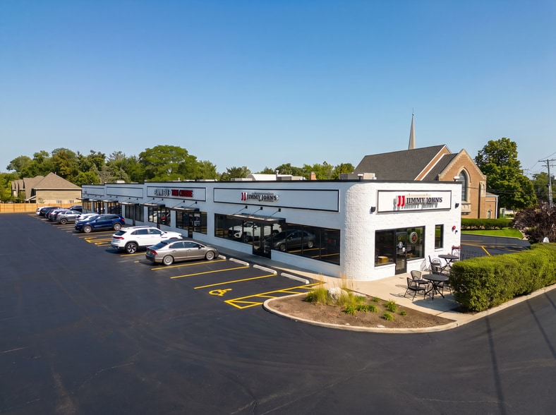 Primary Photo Of 1035 S York Rd, Elmhurst Freestanding For Sale