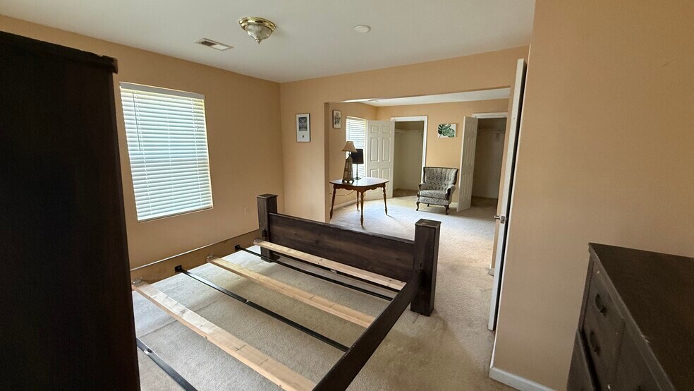 More Photos Of 5212 Astor Pl SE, Washington Assisted Living For Lease