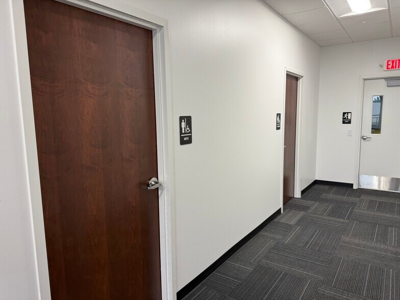 More Photos Of Canal Rd, Manchester Unknown For Lease