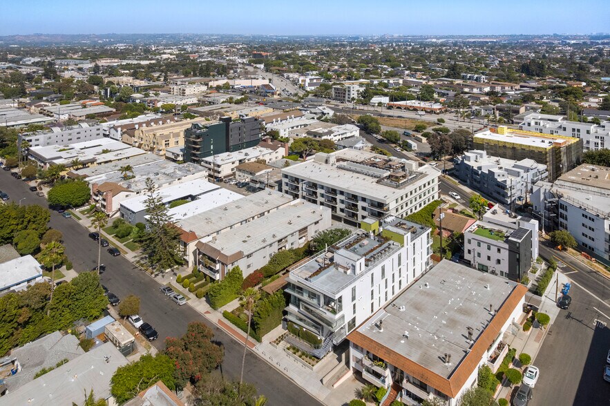 More Photos Of 12770 Caswell Ave, Los Angeles Apartments For Sale