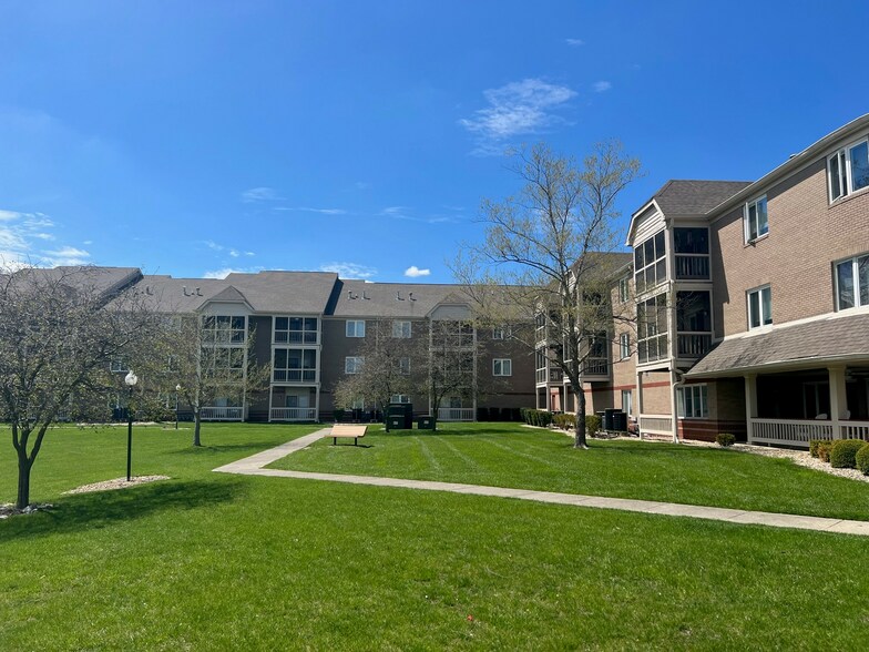 More Photos Of 1201 Carson Way, Greenwood Apartments For Lease