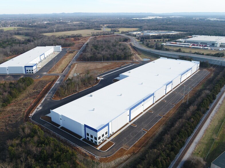 Primary Photo Of 315 W Rutherford Blvd, Murfreesboro Unknown For Lease
