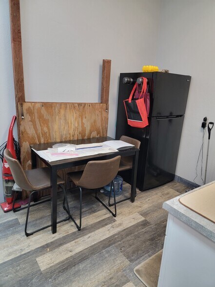 More Photos Of 311 E State Highway 260, Payson Coworking Space