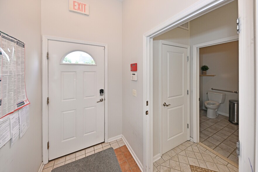 More Photos Of 253 Madison Ave, Wyckoff Storefront Retail Residential For Sale