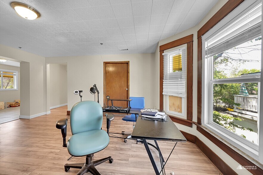 More Photos Of 1605 11th Ave, Greeley Apartments For Sale