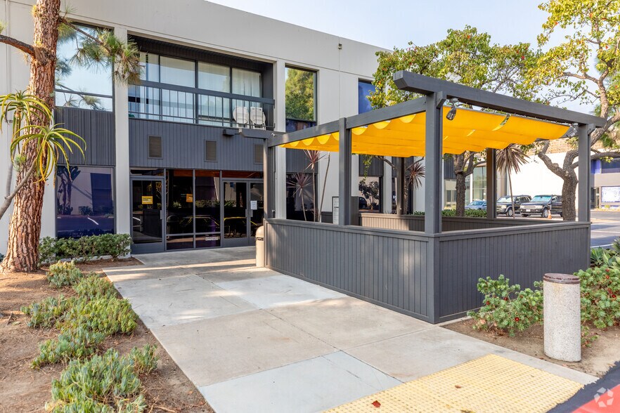 More Photos Of 11555 Sorrento Valley Rd, San Diego Unknown For Lease