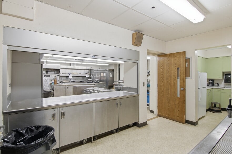 More Photos Of 1115 Greenbrier St, Saint Paul Religious Facility For Sale