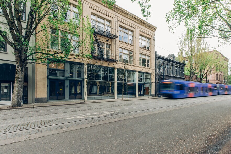 More Photos Of 208 SW First Ave, Portland Office For Lease