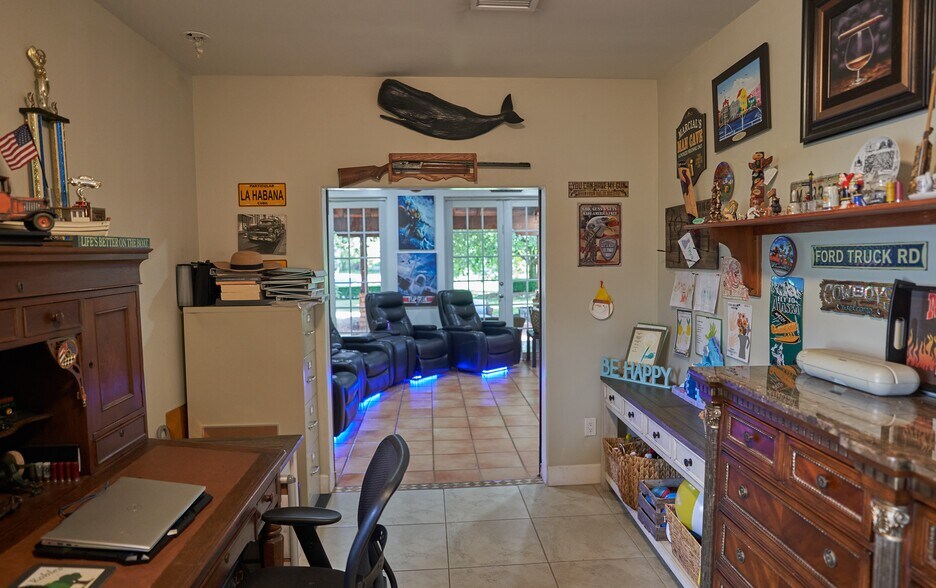 More Photos Of 19050 SW 194th Ave, Miami Specialty For Sale