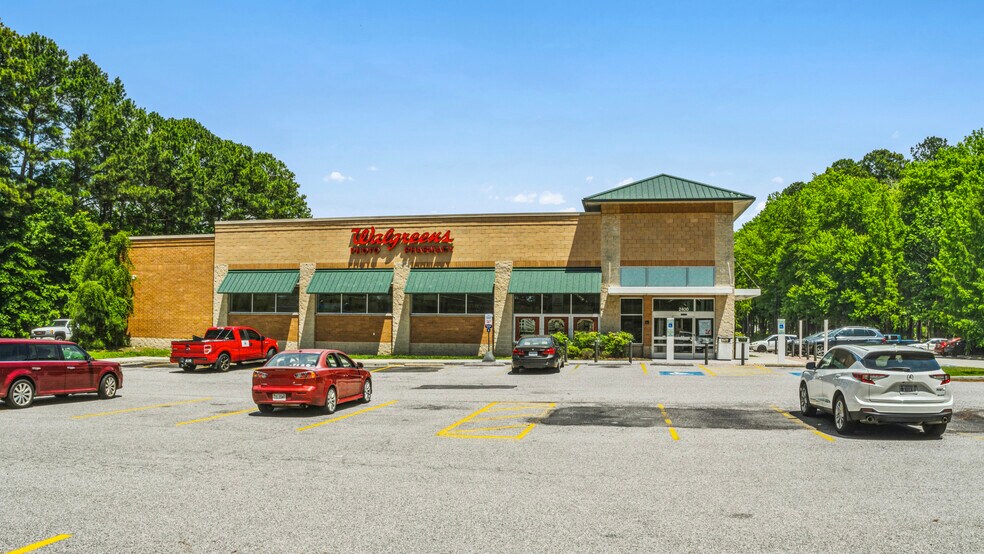 More Photos Of 2400 George Washington Memorial Hwy, Yorktown General Retail For Sale