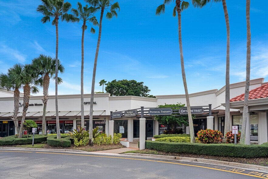 More Photos Of 7100 Fairway Dr, Palm Beach Gardens Unknown For Lease