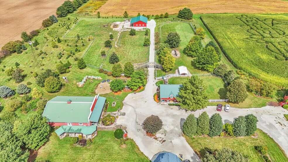 More Photos Of 1356 County Road 2900 N, Rantoul Specialty For Sale