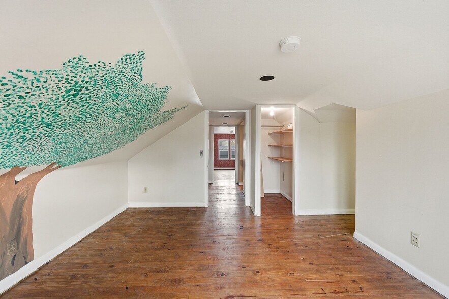 More Photos Of 1030 Main St, Milford Office For Sale