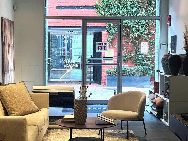 More Photos Of 3342 M St NW, Washington Storefront For Sale