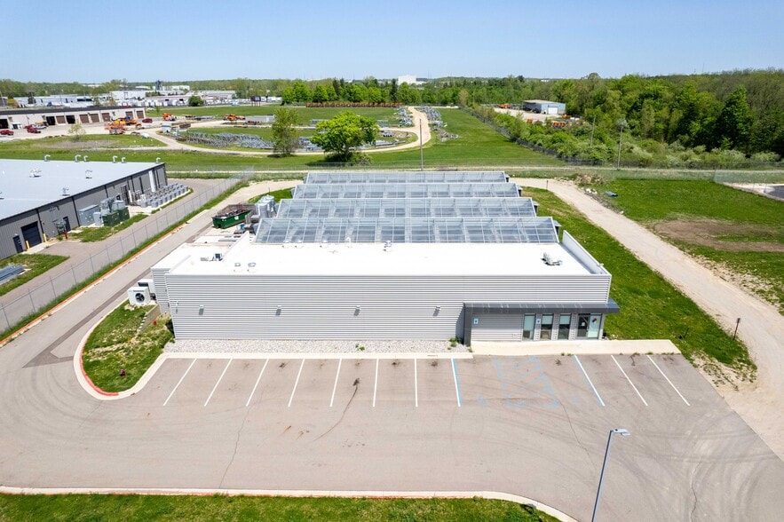 More Photos Of 10310 Harvest Park, Dimondale Warehouse For Lease