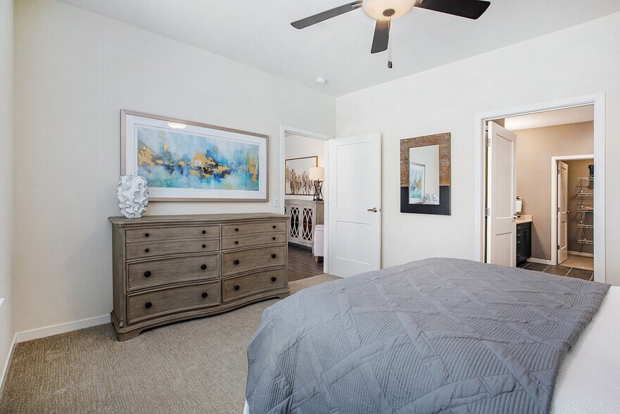More Photos Of 6201 Johnson Dr, Mission Apartments For Lease