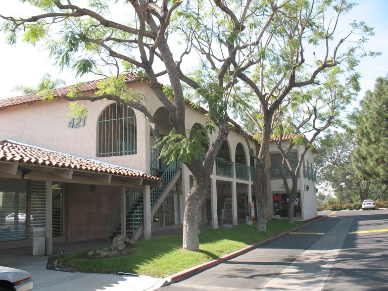 More Photos Of 421 N Brookhurst St, Anaheim Office For Lease
