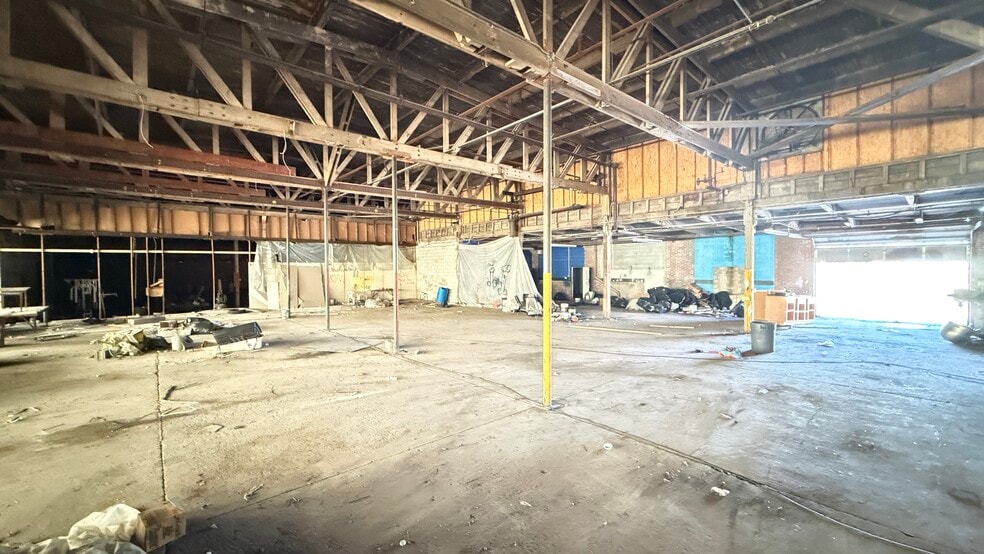 More Photos Of 777 S Franklin St, Wilkes-Barre Warehouse For Sale