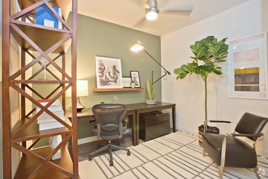 More Photos Of 1505 N Central Ave, Phoenix Apartments For Lease