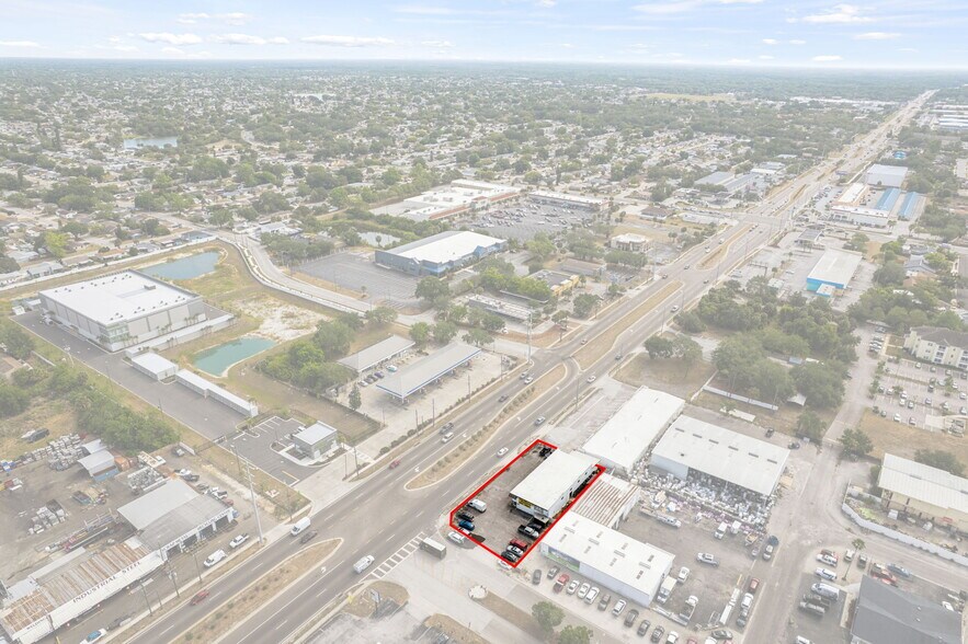 More Photos Of 6826 Ridge Rd, Port Richey Auto Repair For Sale