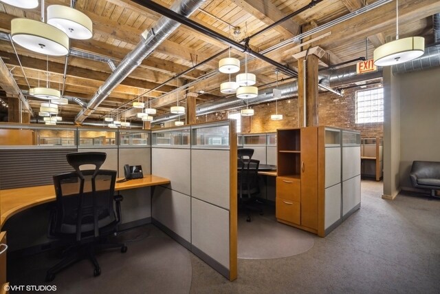 More Photos Of 1348 W Concord Pl, Chicago Office For Lease