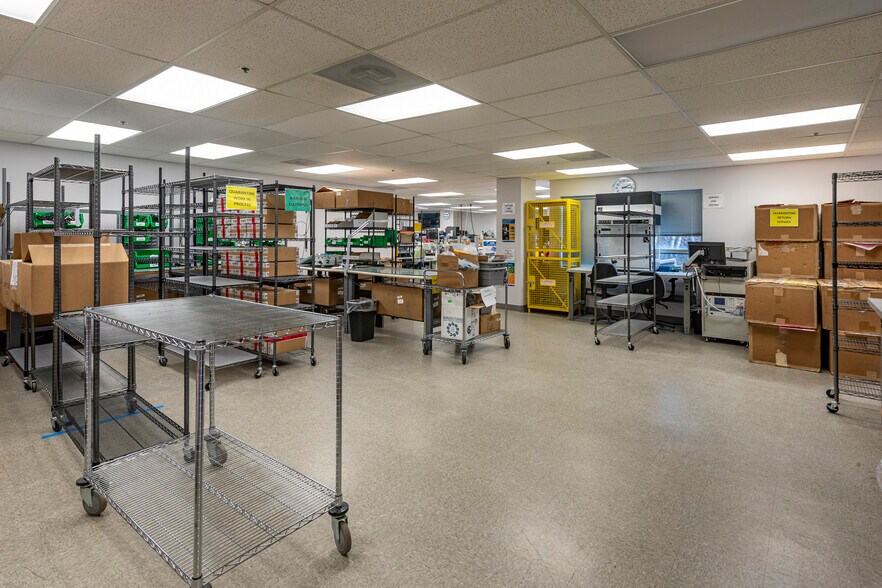 More Photos Of 433 Park Point Dr, Golden Office For Lease